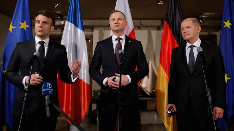 法国总统马克龙、德国总理肖尔茨和波兰总统安杰伊-杜达