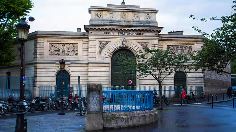 巴黎综合理工学院（Ecole polytechnique）