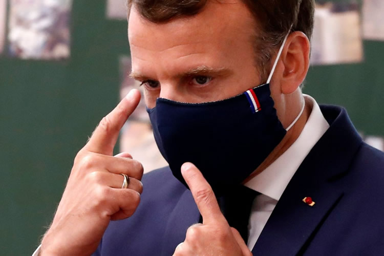 法国总统马克龙戴口罩