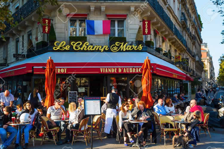巴黎咖啡厅