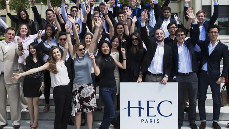 法国巴黎高等商学院 HEC Paris 排名第一 ！